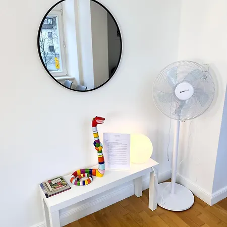 아파트 Bella - Business&family Ap 9, 100m Zum Konzerteingang Schloss, Parkplatz, Smarttv, Netflix, Waschmaschine, 24h Checkin, 35qm